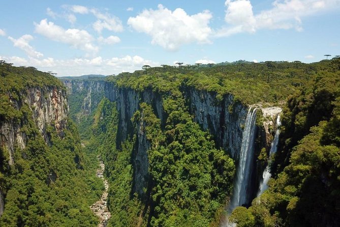 Seis razões para transformar sua viagem a Gramado em uma aventura pelos Cânions